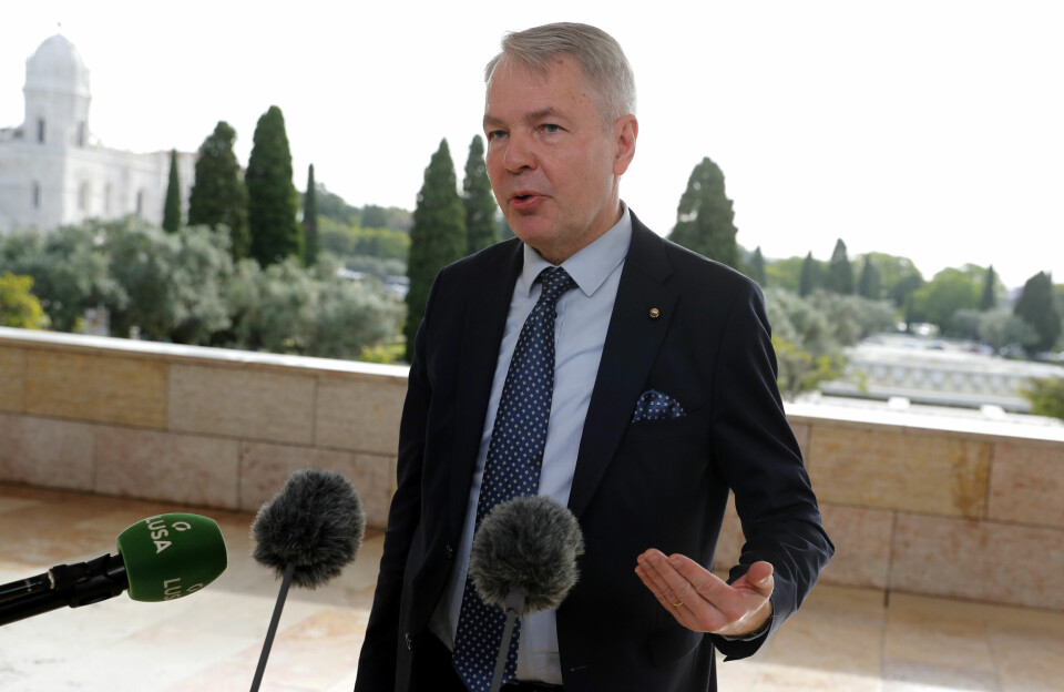 HENTER UT: Finlands utenriksminister Pekka Haavisto sier landet henter ut afghanere som har arbeidet for finske styrker. Finlands utenriksminister Pekka Haavisto er EUs spesialutsending til Etiopia. Foto: Armando Franca / AP / NTB