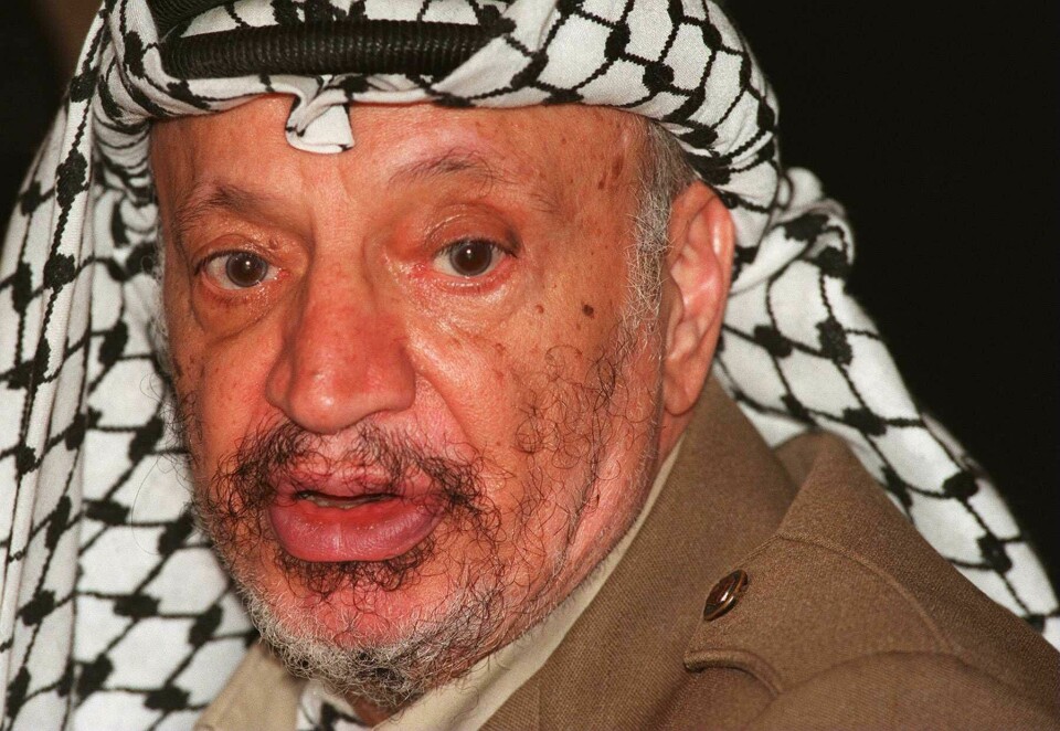 Oslo. Palestinernes president Yasser Arafat på offisielt besøk i Norge. Yasser Arafat fotografert under pressekonferansen tirsdag. (NTB-foto Rune Petter Ness) Oslo. Palestinernes president Yasser Arafat på offisielt besøk i Norge. Yasser Arafat fotografert under pressekonferansen tirsdag. (NTB-foto Rune Petter Ness)