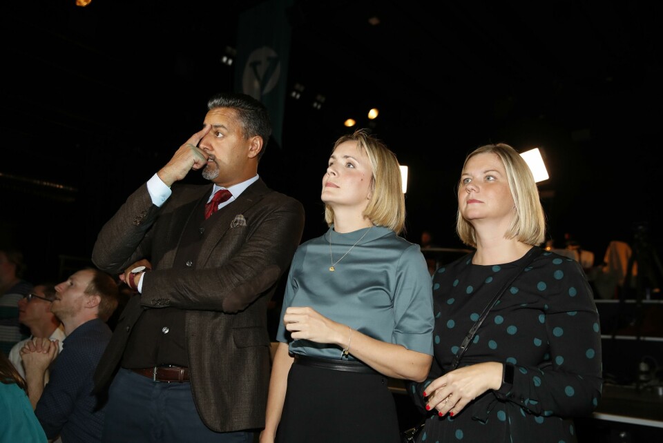 Abid Raja, Marit Vea og Guri Melby under valgvaken til Venstre på Vega scene i Oslo. De ser ikke foreløpig prosenttallet fire for Venstre. Oslo 20190909. Nestleder Abid Raja Valgvaken, Marit Vea og Guri Melby under valgvaken til Venstre på Vega scene i Oslo.Foto: Tore Meek / NTB scanpix