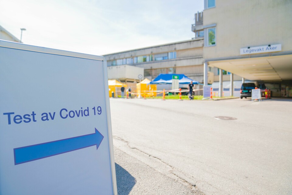 Alle skal få teste seg, og behøver ikke henvisning fra lege. Her er prøvetakingsstasjon av koronaviruset utenfor Aker Sykehus i Oslo. Oslo 20200602. Prøvetakingsstasjon av korona Covid-19-viruset utenfor Aker Sykehus i Oslo.Foto: Stian Lysberg Solum / NTB scanpix