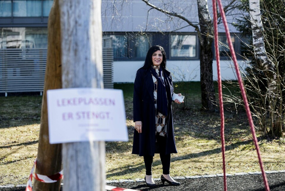 Nasreen Begum er leder for Bydelsmødre Norge. På deres hjelpetelefon gir de minoriteter informasjon om pandemien på 24 språk.