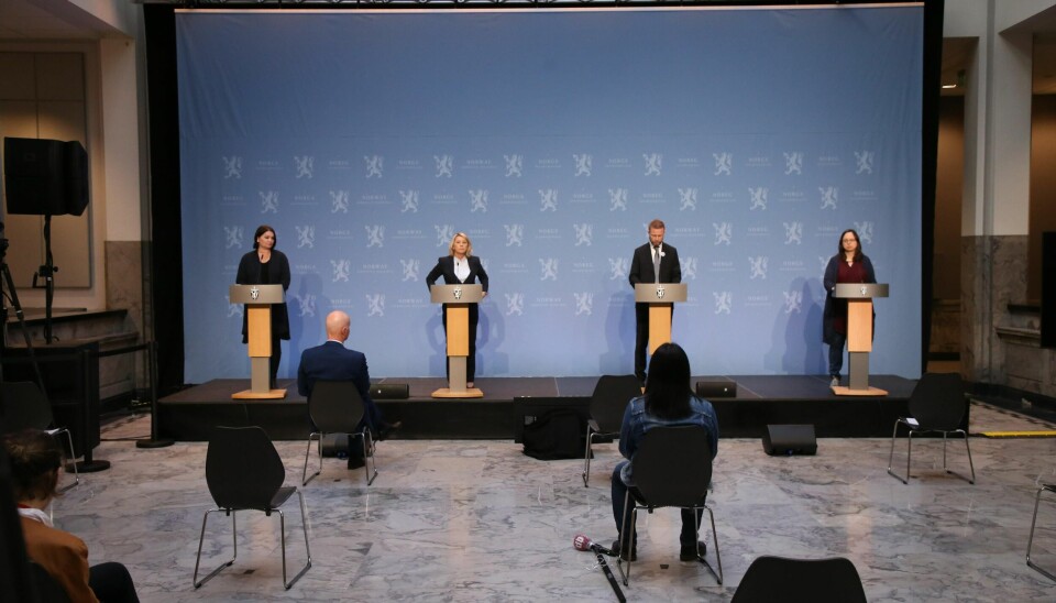 Pressekonferanse i Marmorsalen om koronasituasjonen i Norge onsdag ettermiddag.