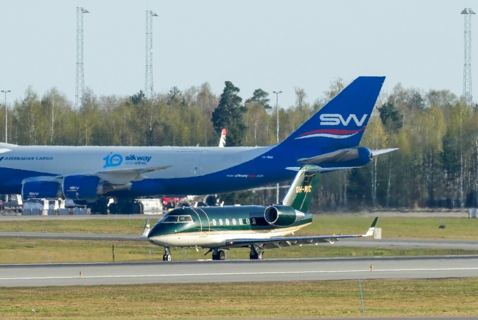 Flyet med terrorsiktede Arfan Bhatti om bord landet fredag kveld på Gardermoen. Flyet med terrorsiktede Arfan Bhatti om bord landet fredag kveld på Gardermoen. Foto: Cornelius Poppe / NTB