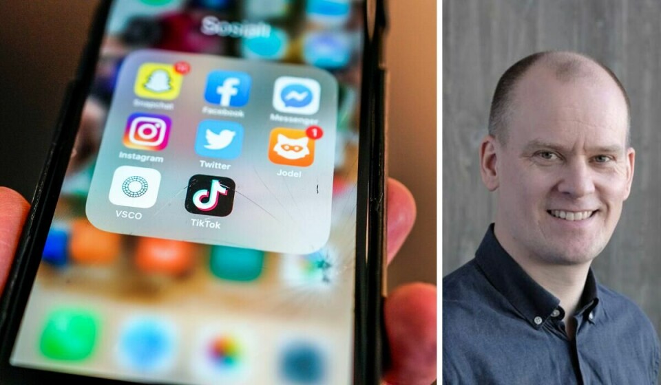 – Forrige helg døde en 10-åring i Italia fordi hun ville klare en såkalt «challenge» på TikTok, skriver kronikkforfatteren, som etterlyser politisk vilje og mot til å beskytte barn mot digitale aktører. – Forrige helg døde en 10-åring i Italia fordi hun ville klare en såkalt «challenge» på TikTok, skriver kronikkforfatteren, som etterlyser politisk vilje og mot til å beskytte barn mot digitale aktører.