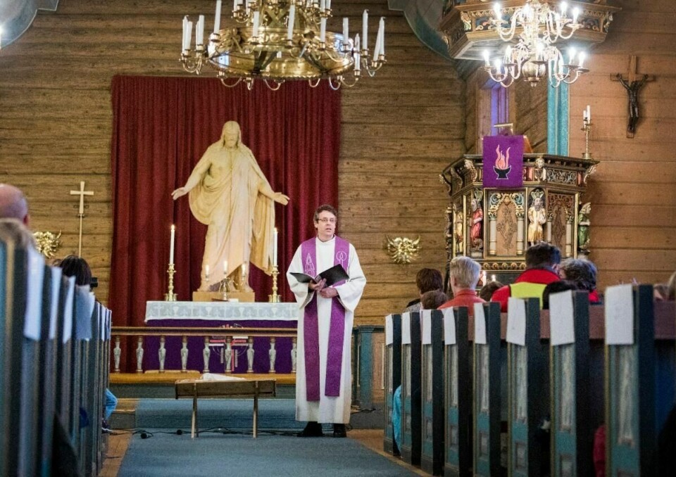 Magnus M. Myhre, domkantor i Molde domkirke, mener kirken taper på å promotere seg selv som kulturarena. Her fra en skolegudstjeneste i Leinstrand kirke i Trondheim.