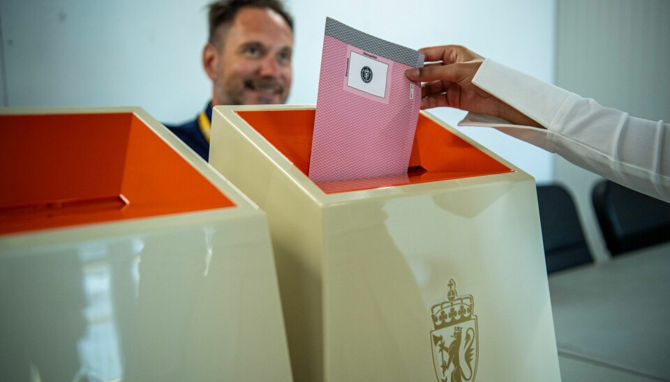 FORHÅNDSSTEMMER: Fredag var siste mulighet for å avlegge forhåndsstemme i kommune- og fylkestingsvalget. Fredag var siste mulighet for å avlegge forhåndsstemme i kommune- og fylkestingsvalget. Foto: Rodrigo Freitas / NTB