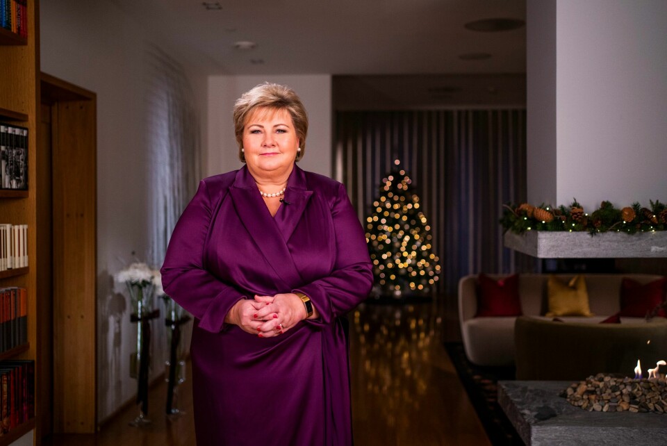 NYTT ÅR: – 2020 viste seg å bli et skikkelig uår, sa statsminister Erna Solberg (H) i sin nyttårstale. Oslo 20201231. Statsminister Erna Solberg (H) leser inn nyttårstalen sin for NRK på statsministerens kontor nyttårsaften.Foto: Håkon Mosvold Larsen / NTB
