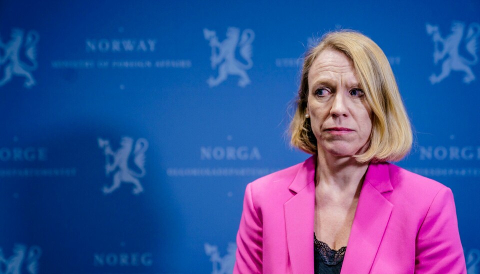 ORIENTERTE TIRSDAG: – Russland har så langt ikke vist vilje til å engasjere seg i reelle forhandlinger, sa Huitfeldt på en pressekonferanse på Stortinget tirsdag formiddag. Utenriksminister Anniken Huitfeldt informerer om at norske myndigheter oppfordrer nordmenn i Ukraina om å forlate landet.Foto: Stian Lysberg Solum / NTB