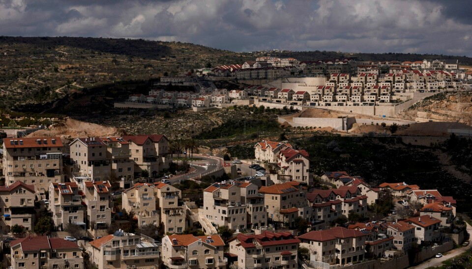 Bosetningene Israel har etablert i områdene de okkuperte i 1967, som Efrat (bildet), huser i dag rundt 700.000 israelere, men er ifølge FNs sikkerhetsråd ulovlige og et brudd på folkeretten. Bosetningene Israel har etablert i områdene de okkuperte i 1967, som Efrat (bildet), huser i dag rundt 700.000 israelere, men er ifølge FNs sikkerhetsråd ulovlige og et brudd på folkeretten. Foto: AP / NTB