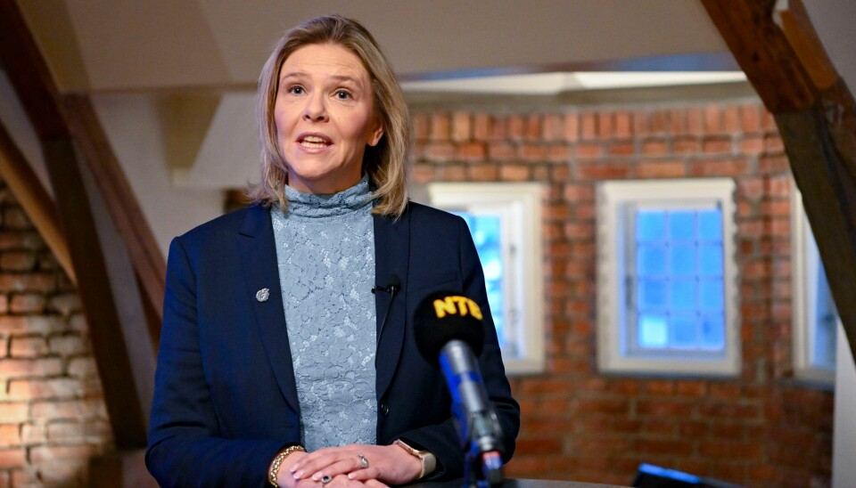 Frp-leder Sylvi Listhaug under presentasjonen av Fremskrittspartiets alternative statsbudsjett for 2023. Frp-leder Sylvi Listhaug under presentasjonen av Fremskrittspartiets alternative statsbudsjett for 2023. Foto: Annika Byrde / NTB