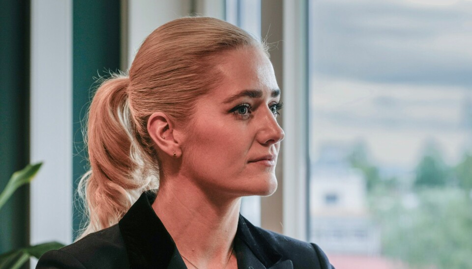 – Denne lille gruppen er til stor skade for seg selv og andre, skaper utrygghet i lokalmiljøet og er i risiko for å bli rekruttert til mer organisert kriminalitet, sier justis- og beredskapsminister Emilie Enger Mehl (Sp). Foto: Terje Bendiksby / NTB Justis- og beredskapsminister Emilie Enger Mehl (Sp) ser til Finland for å begrense at Russland skaffer seg strategisk plasserte eiendommer i Norge.Foto: Terje Bendiksby / NTB