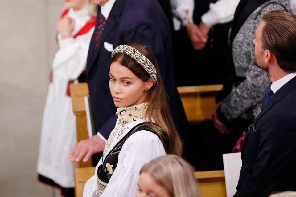 Juliane Snekkestad i Slottskapellet i forbindelse med prinsesse Ingrid Alexandras konfirmasjon i august 2019. Foto: Lise Åserud / NTB Juliane Snekkestad, på Slottet i forbindelse med prinsesse Ingrid Alexandras konfirmasjon. Prinsessen har fulgt konfirmasjonsundervisningen i Asker menighet.Foto: Lise Åserud / NTB