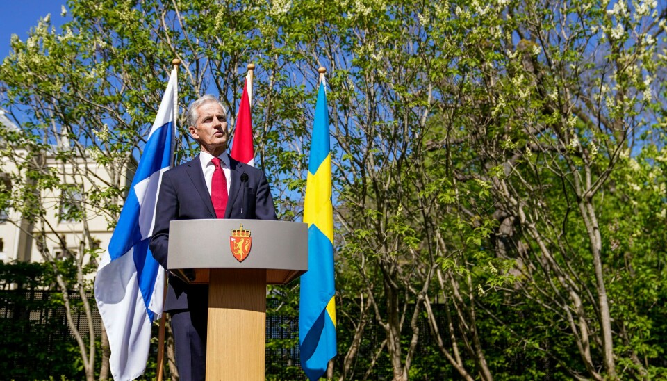 Statsminister Jonas Gahr Støre (Ap) møtte pressen i mai i forbindelse med Sverige og Finland søkte medlemskap i Nato. Foto: Håkon Mosvold Larsen / NTB Statsminister Jonas Gahr Støre (Ap) møtte pressen i forbindelse med Sveriges avgjørelse om å søke Nato-medlemskap mandag. Støre mener søknadene fra Sverige og Finland er et tidsskille for det nordiske samarbeidet. Foto: Håkon Mosvold Larsen / NTB