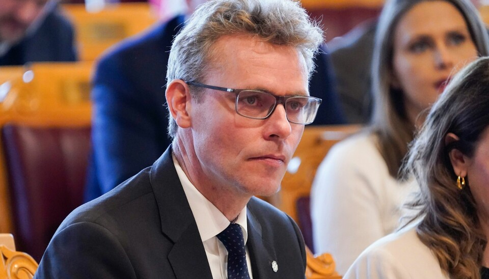 REGJERINGEN: Forsknings- og høyere utdanningsminister Ola Borten Moe (Sp) vil flytte myndigheten til å legge ned studiesteder fra styrene ved universitetene og høyskolene til regjeringen. Forsknings- og høyere utdanningsminister Ola Borten Moe (Sp) vil flytte myndigheten til å legge ned studiesteder fra styrene ved universitetene og høyskolene til regjeringen.Foto: Torstein Bøe / NTB