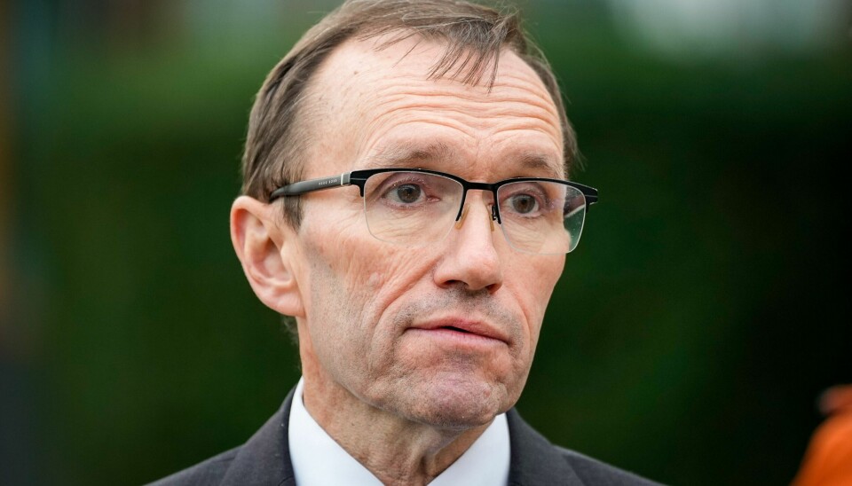 Norge øker støtten til UNRWA, opplyser utenriksminister Espen Barth Eide (Ap). Utenriksminister Espen Barth Eide (Ap) sier UD har snakket med nordmenn på Gaza, men at det er vanskelig når nettet er nede.Foto: Beate Oma Dahle / NTB