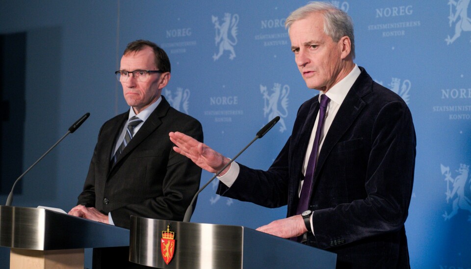 GAZA: Utenriksminister Espen Barth Eide (Ap) (t.v.) og statsminister Jonas Gahr Støre (Ap) holder pressekonferanse om norske borgere i Gaza. Utenriksminister Espen Barth Eide (Ap) (t.v.) og statsminister Jonas Gahr Støre (Ap) holder pressekonferanse om norske borgere i Gaza. Foto: Cornelius Poppe / NTB