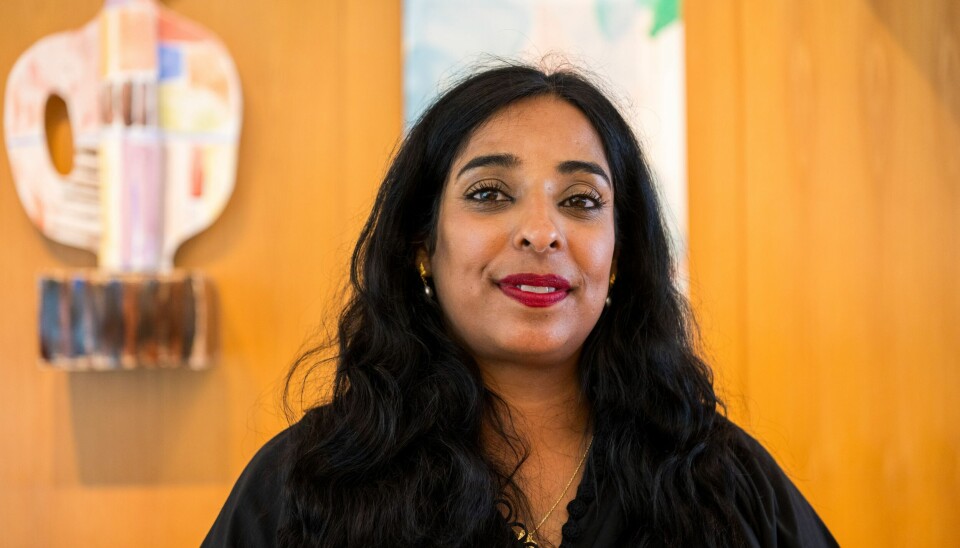 DELER UT PENGER: Kultur- og likestillingsminister Lubna Jaffery (Ap) sier at regjeringes utbetaling av 2,4 milliarder kroner til det frivillige viser at de setter frivilliges innsats høyt. Lubna Jaffery