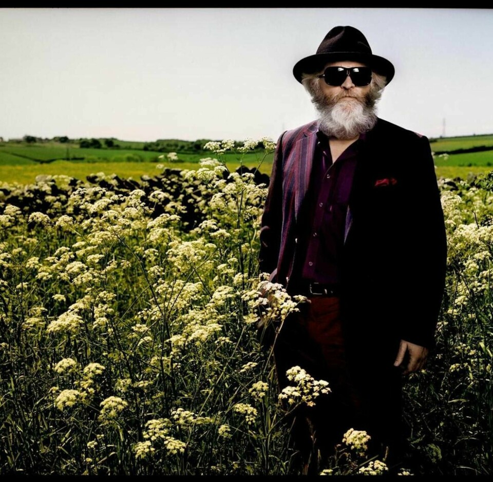 I Paddy McAloon låt uttrykkes en sterk visshet om Kunstnerens fingeravtrykk i skaperverket, skriver Ole Johannes Åleskjær. McAloon lever i dag et tilbaketrukkent liv, med sporadisk innhopp i offentligheten.