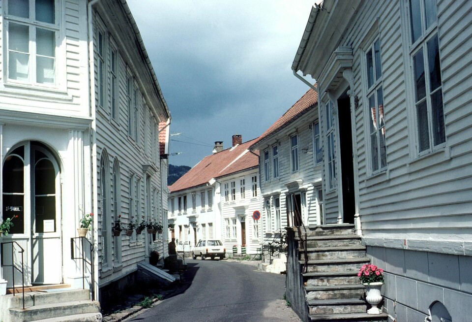 Det kan kanskje virke paradoksalt at noe slikt startet i en liten utkantby med minimalt musikkmiljø, skriver Ole Johannes Åleskjær, om Flekkefjord-fenomenet Smalltown Supersound.