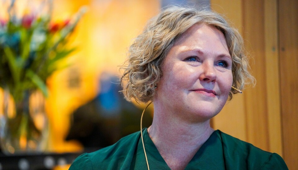 BISTAND: I regjeringens forslag til revidert nasjonalbudsjett, foreslås det å øke Gaza-bistanden fra 250 millioner kroner til 1 milliard kroner, sier utviklingsminister Anne Beathe Tvinnereim. Utviklingsminister Anne Beathe Tvinnereim (Sp) sier at Norge vurderer om de skal bistå jordanske myndigheter med flydropp av nødhjelp til Gazastripen. Foto: Ole Berg-Rusten / NTB