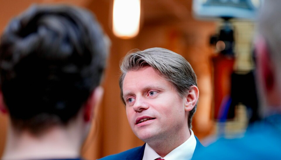 Peter Frølich (H) foreslår fem endringer i Grunnloven knyttet til domstolene. Foto: Javad Parsa / NTB Peter Christian Frølich (H) er leder i kontroll- og konstitusjonskomiteen. Foto: Javad Parsa / NTB