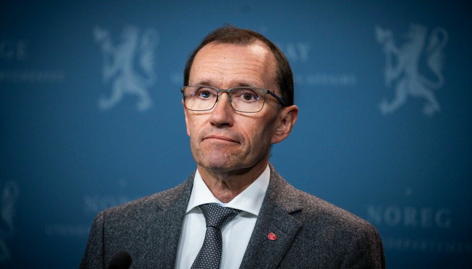 Utenriksminister Espen Barth Eide har varslet mottiltak mot Israel, men vil ikke utvise israelske diplomater. – Denne sterke internasjonale støtten viser at Netanyahu-regjeringens forsøk på å isolere Norge er feilslått, sier utenriksminister Espen Barth Eide. Foto: Ole Berg-Rusten / NTB