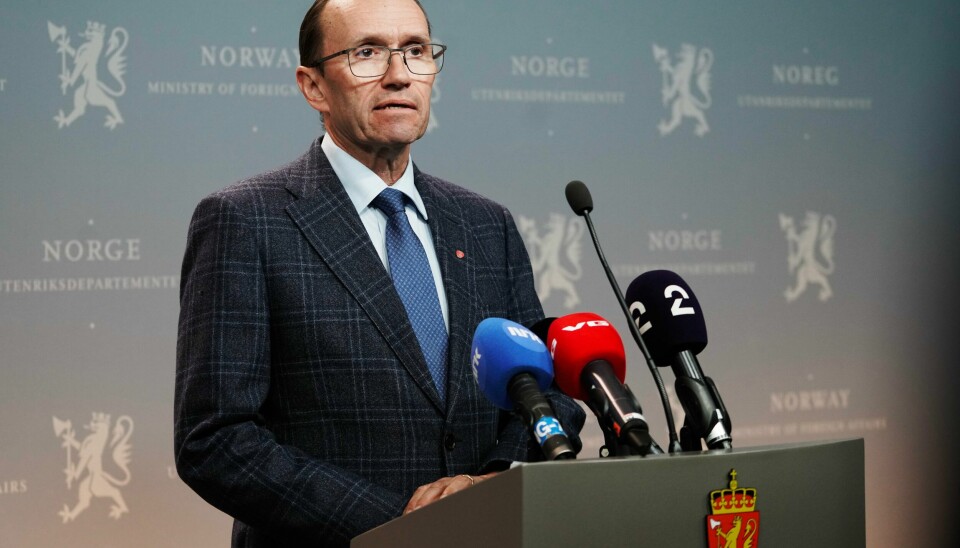 Utenriksminister Espen Barth Eide på en pressekonferanse nylig. Foto: Emilie Holtet / NTB – Dette er uskyldige mennesker som lenge har vilkårlig vært fengslet for å bruke sin ytringsfrihet, sier utenriksminister Espen Barth Eide (Ap) om den internasjonale fangeutvekslingen. Foto: Emilie Holtet / NTB