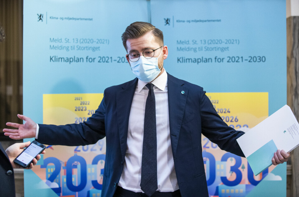 KLIMAPLAN: I januar la klima- og miljøminister Sveinung Rotevatn fra stortingsmeldingen «Klimaplan for 2021-2030» OSLO, NORGE 20210108. Klima- og miljøminister Sveinung Rotevatn under presentasjonen av stortingsmeldingen 'Klimaplan for 2021-2030'Foto: Berit Roald / NTB
