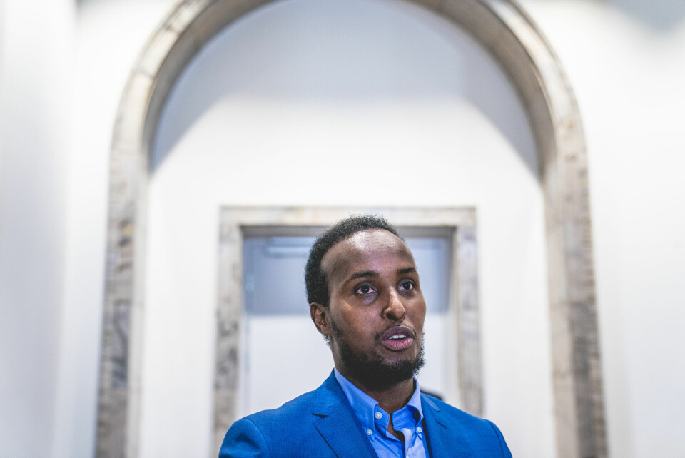 LÆRDE: Abdirahman Diriye forteller at leger og lærde har uttalt at det er greit å ta vaksine når man faster. Lærde: Abdirahman Diriye forteller at leger og lærde har uttalt at det er greit å ta vaksine når man faster.