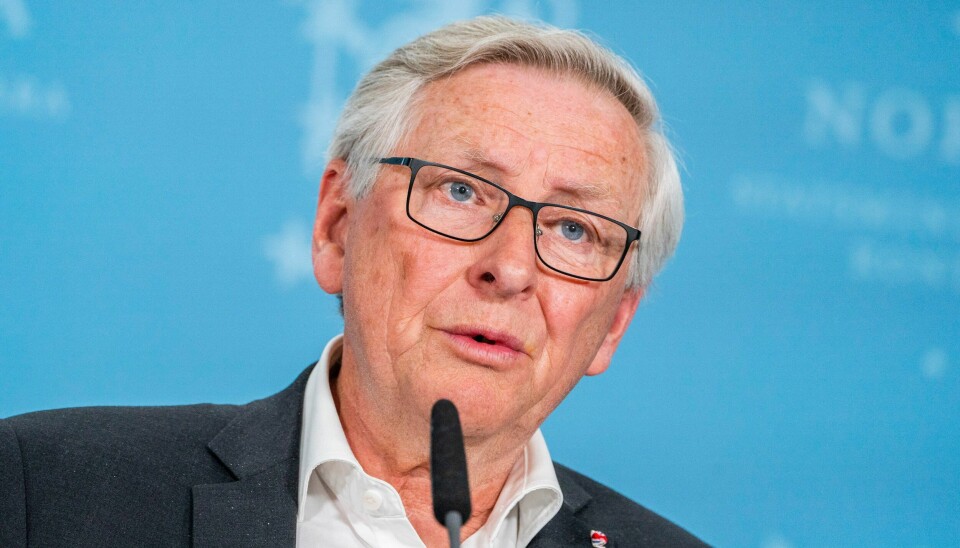 KORONAKOMMISJONEN: Onsdag la Stener Kvinnsland fram rapporten fra koronakommisjonen, som regjeringen ba vurdere hvordan pandemien har blitt håndtert, og hva som kan læres og gjøres av forbedringer. Koronakommisjonens leder Stener Kvinnsland presenterte kommisjonens sluttrapport på en pressekonferanse på Statsministerens kontor i Oslo onsdag.Foto: Håkon Mosvold Larsen / NTB