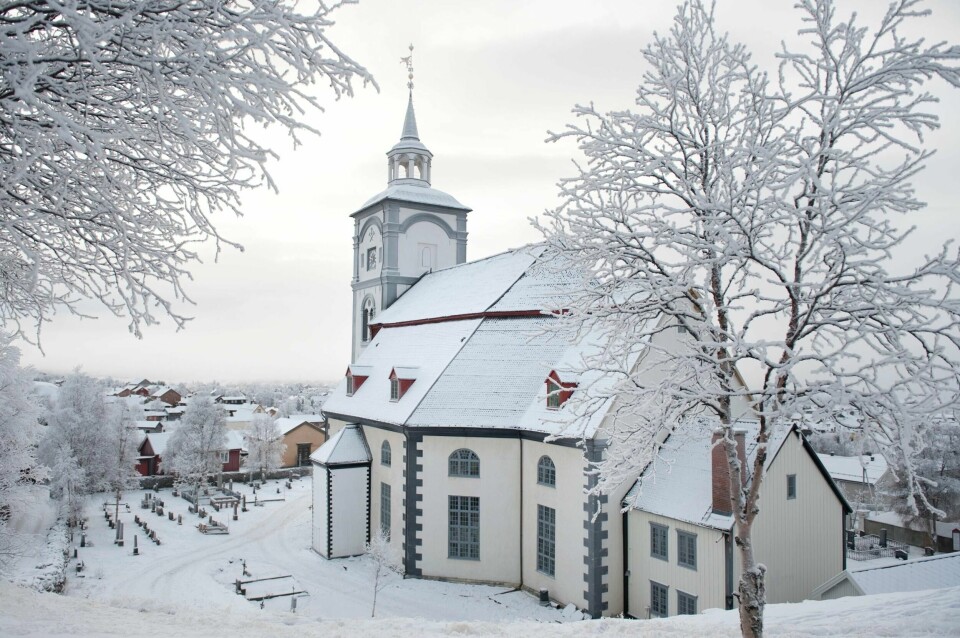 Ikke fredet: Røros kirke er et kulturminne. Om verning eller freding er best for å bevare slike kirker kommer an på om du spør menighet eller myndighet.