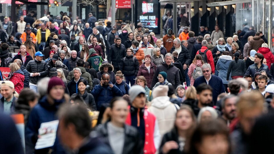 En ny europeisk studie viser at det er viktig at bruken av kjemikalier i Europa reduseres, ifølge FHI, som er bekymret for funn av alarmerende mengder giftstoffer i blodet til europeere. Litt flere tyskere er arbeidsledige nå enn måneden før. Foto: Martin Meissner / AP / NTB