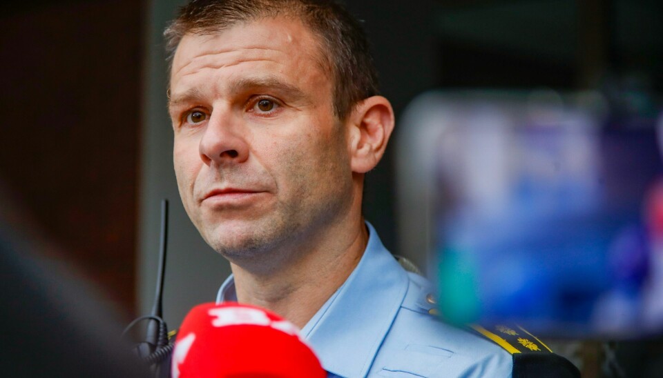 Politiets innsatsleder John Endre Skeie orienrer om situasjonen etter at det brøt ut uroligheter i Bergen sentrum i forbindelse med motdemonstrasjoner mot at Eritreisk forening i Hordaland skal markere begynnelsen av frigjøringskrigen mot Etiopia.Foto: Tuva Åserud / NTB Politiets innsatsleder John Endre Skeie orienrer om situasjonen etter at det brøt ut uroligheter i Bergen sentrum i forbindelse med motdemonstrasjoner mot at Eritreisk forening i Hordaland skal markere begynnelsen av frigjøringskrigen mot Etiopia.Foto: Tuva Åserud / NTB