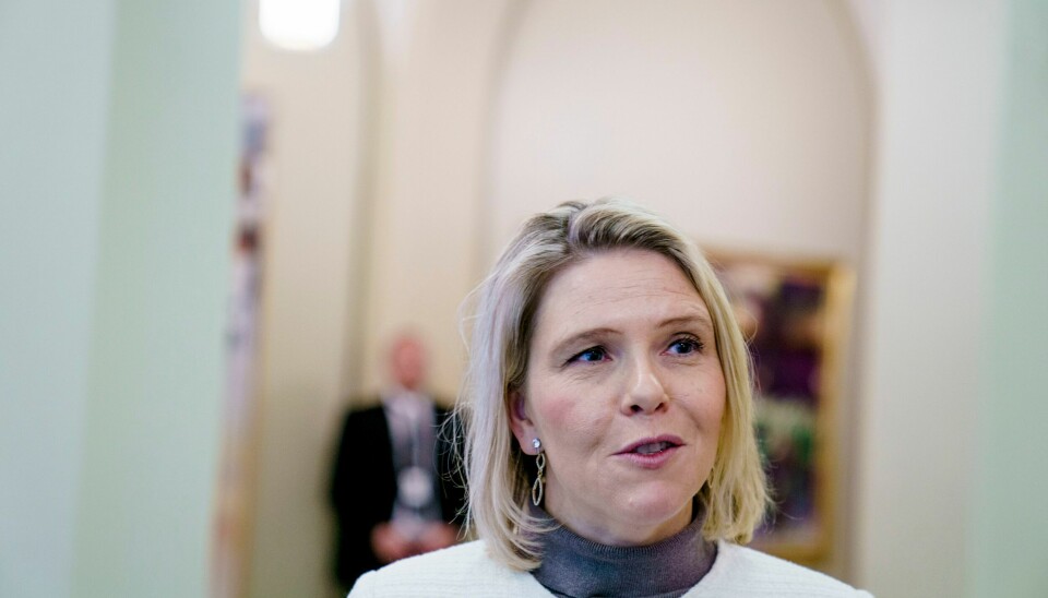 Sylvi Listhaug ber stortingspresident Eva Kristin Hansen om å vurdere sin stilling. Arkivfoto: Stian Lysberg Solum / NTB Frp-leder Sylvi Listhaug ber stortingspresidenten vurdere sin stilling etter avsløringene om mulig brudd på reglene om pendlerbolig. Foto: Stian Lysberg Solum / NTB