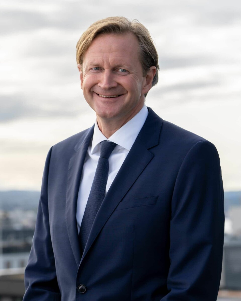 Når klær er religøse ytringer, må sjefen ha en god begrunnelse for å forby det, forteller Jens Kristian Johansen, advokat i Advokatfirmaet Hjort. Jens Kristian Johansen, advokat i Advokatfirmaet Hjort