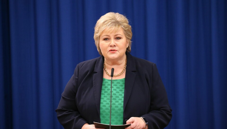 Statsminister Erna Solberg (H) la onsdag fram forslag til en ny lov som gir myndighetene utvidede fullmakter til å håndtere koronakrisen. Foto: Ørn E. Borgen / NTB scanpix