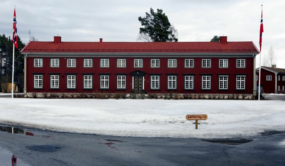 Folkehøgskole er et populært valg etter videregående. Aldri før har folkehøgskolene mottatt så mange søknader. Her Elverum folkehøgskole.