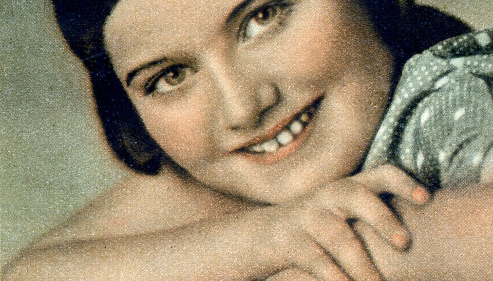 UVITENDE: Dette bildet av Renia Spiegel er tatt i 1936, hvor hun fremdeles lever lykkelig uvitende om årene som skal komme. Dette bildet av Renia Spiegel er tatt i 1936, hvor hun fremdeles lever lykkelig uvitende om årene som skal komme.