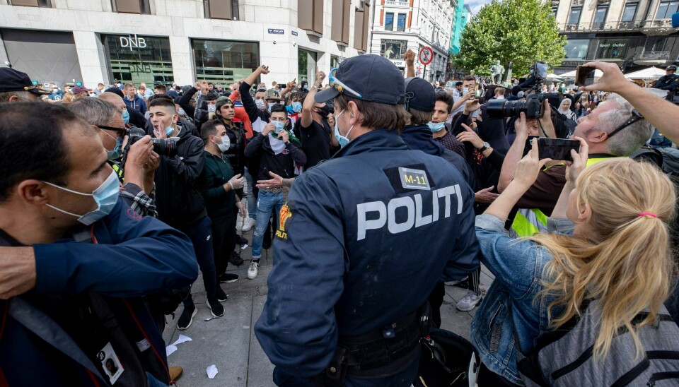 Da Sian avsluttet sin forrige demonstrasjon i Oslo i august i fjor, endte det med bråk og hærverk i Oslos gater. Foto: Geir Olsen, NTB Da Sian avsluttet sin forrige demonstrasjon i Oslo i august i fjor, endte det med bråk og hærverk i Oslos gater. Foto: Geir Olsen, NTB