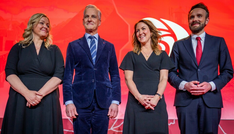 LEDELSE: Arbeiderpartiets lederkvartett Kjersti Stenseng, Jonas Gahr Støre, Tonje Brenna og Jan Christian Vestre. Arbeiderpartiets lederkvartett Kjersti Stenseng, Jonas Gahr Støre, Tonje Brenna og Jan Christian Vestre.Foto: Heiko Junge / NTB