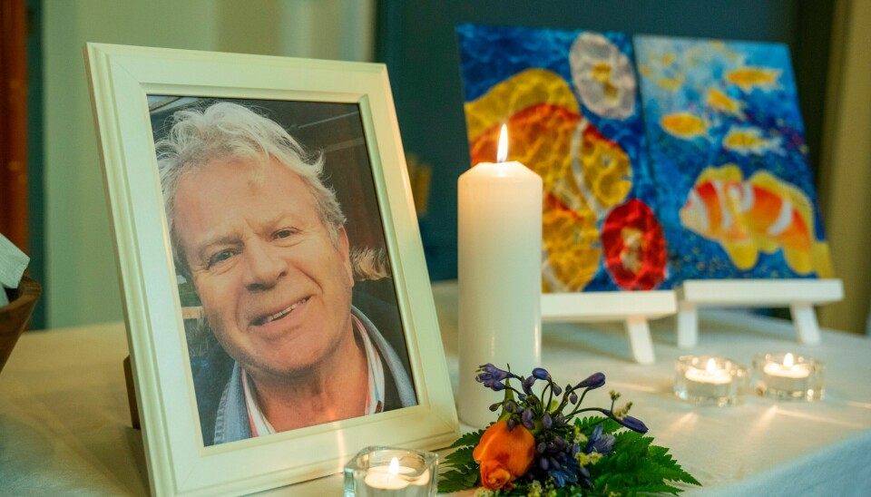 BISETTELSE: Skuespiller og sanger Geir Børresen ble bisatt i Asker kirke onsdag. Skuespiller og sanger Geir Børresen ble bisatt i Asker kirke onsdag.Foto: Stian Lysberg Solum / NTB