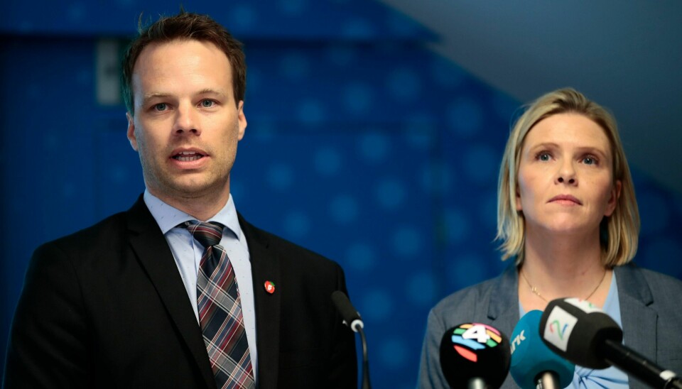 Jon Helgheim og Sylvi Listhaug tar til orde for å endre asylsystemet i Norge. Foto: NTB scanpix
