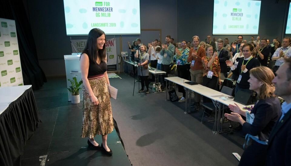 Oslobyråd Lan Marie Nguyen-Berg holdt tale til stor applaus lørdag. Stemningen i salen var da en helt annen enn under vindkraftdebatten fredag.
