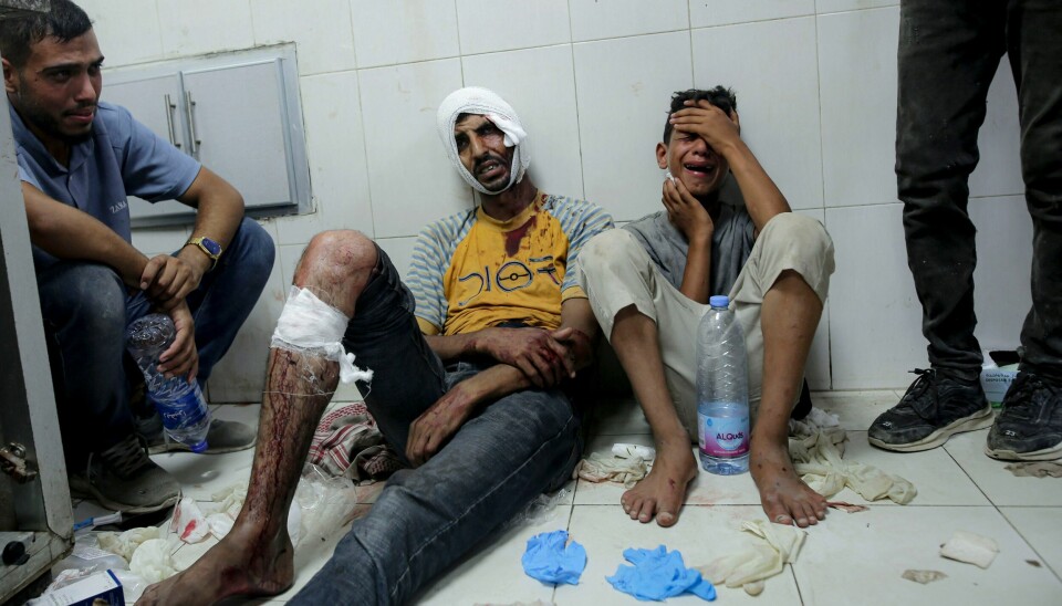 Sårede pasienter på et sykehus i Khan Younis, sør på Gazastripen, etter et israelsk angrep i starten av juli. Foto: Jehad Alshrafi / AP / NTB Sårede palestinere ble fraktet til et sykehus i Khan Younis etter tirsdagens israelske angrep. Foto: Jehad Alshrafi / AP / NTB