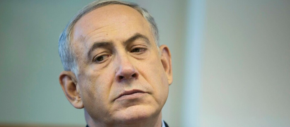 Israel's Prime Minister Benjamin Netanyahu attends the weekly cabinet meeting in Jerusalem January 5, 2014. REUTERS/Abir Sultan/Pool (JERUSALEM - Tags: POLITICS)
