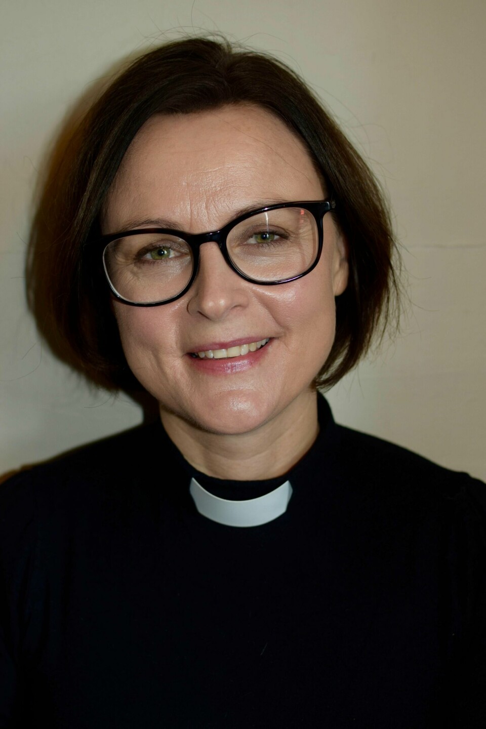 Mener Den norske kirke bør gi kvinnelige prester en offisiell unnskyldning