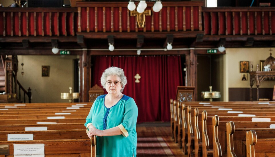 Kiriaki Papadopoulou Samuelsen, forstander i Den gresk-ortodokse kirke i Oslo, er trist over nok en dramatisk hendelse knyttet til en kirke i Frankrike.