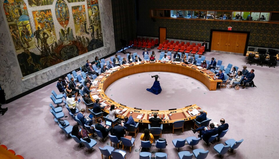 VETO: Etter at FNs hovedforsamling i april vedtok et krav om at all vetobruk må forklares, forsvarte Kina og Russland onsdag at de la ned veto da Sikkerhetsrådet ville innføre strengere sanksjoner mot Nord-Korea. Etter at FNs hovedforsamling i april vedtok et krav om at all vetobruk må forklares, forsvarte Kina og Russland onsdag at de la ned veto da Sikkerhetsrådet ville innføre strengere sanksjoner mot Nord-Korea. Foto: Mary Altaffer / AP / NTB