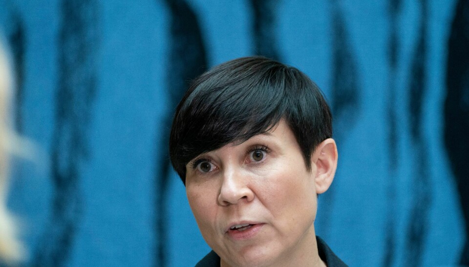 IKKE HØRT NOE: Utenriksdepartementet og Ine Eriksen Søreide (H) hadde tidlig torsdag ettermiddag ikke mottatt noen henvendelse om at de norske IS-kvinnene i Syria utvises. Nå melder Aftenposten at kvinnene utvises. Menneskerettsorganisasjonen Human Rights Watch ber Norge hente hjem norske statsborgere fra Syria. Utenriksminister Ine Eriksen Søreide (H).Foto: Terje Pedersen / NTB