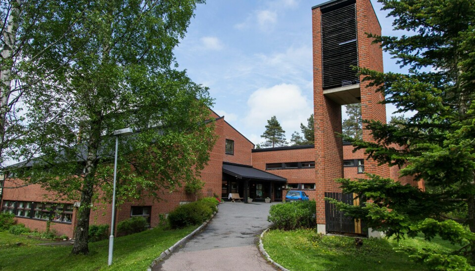 Kirkeklokkene skal ringe hver lørdag klokka 17, sier konstituert preses i Bispemøtet, Atle Sommerfeldt. Bildet er fra Ellingsrud kirke.